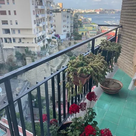 Daire Panoramico A Posillipo *