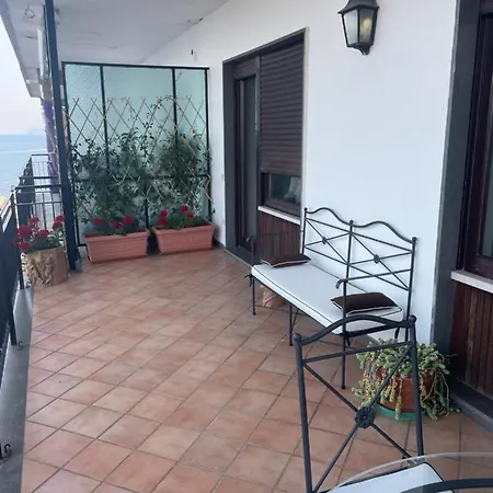 アパート Panoramico A Posillipo *